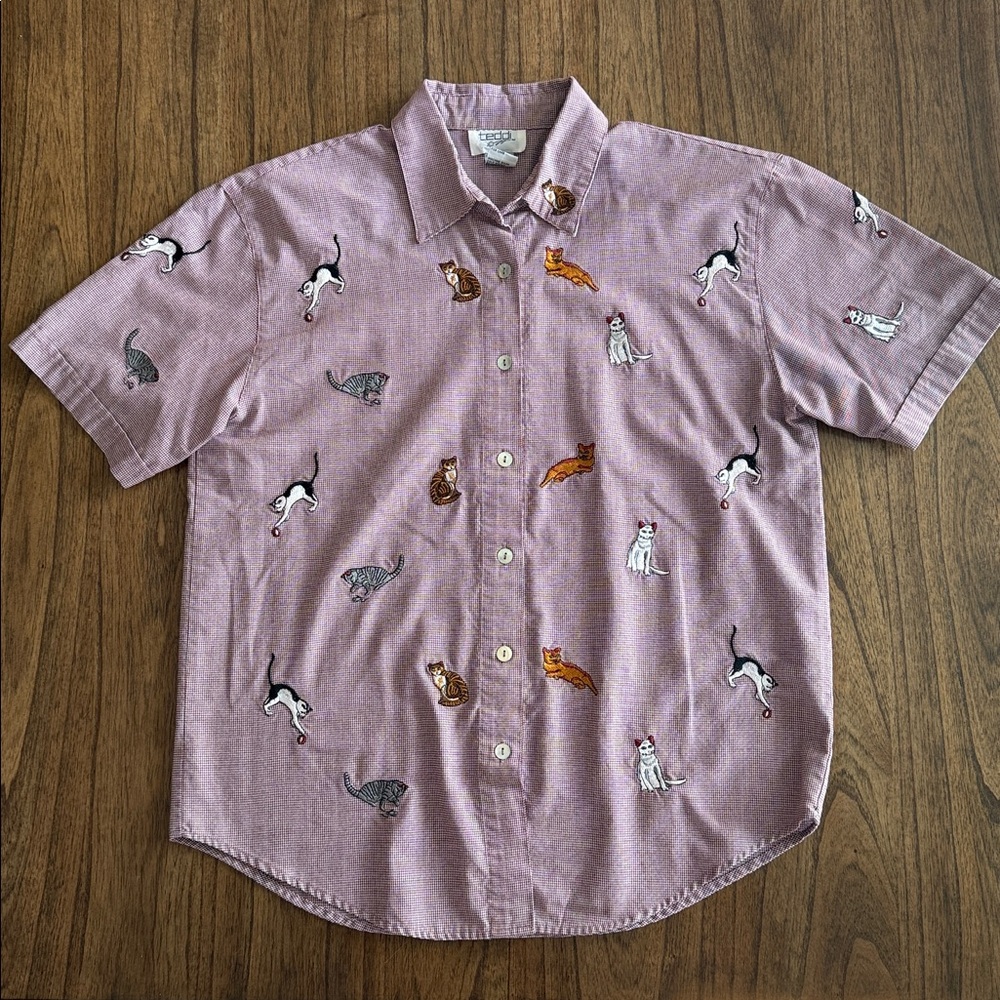 Vintage Teddi Cat-Embroidered Button-Up Shirt